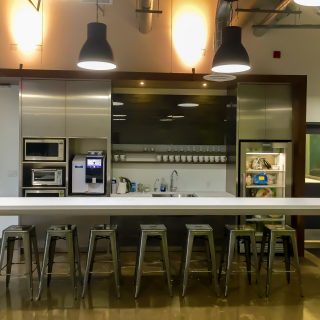 cloud-hive-corporate-kitchen-countertop